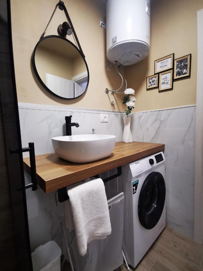 City Center Apartment Bravos Макарска Экстерьер фото