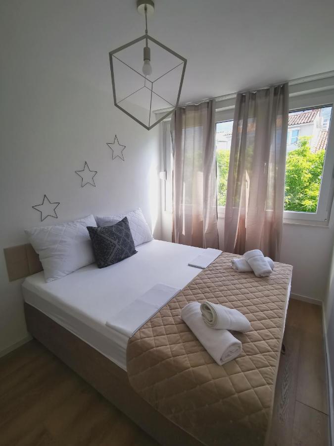 City Center Apartment Bravos Макарска Экстерьер фото